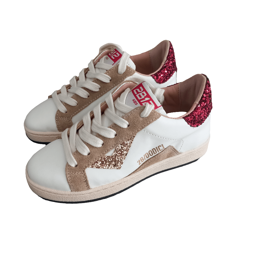 Sneakers bambina bianche con dettagli glitter oro e rosa, tallone in glitter rosa, lacci bianchi.