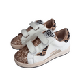 Sneakers bianche bambini con glitter oro, fantasia animalier e doppio strappo velcro.