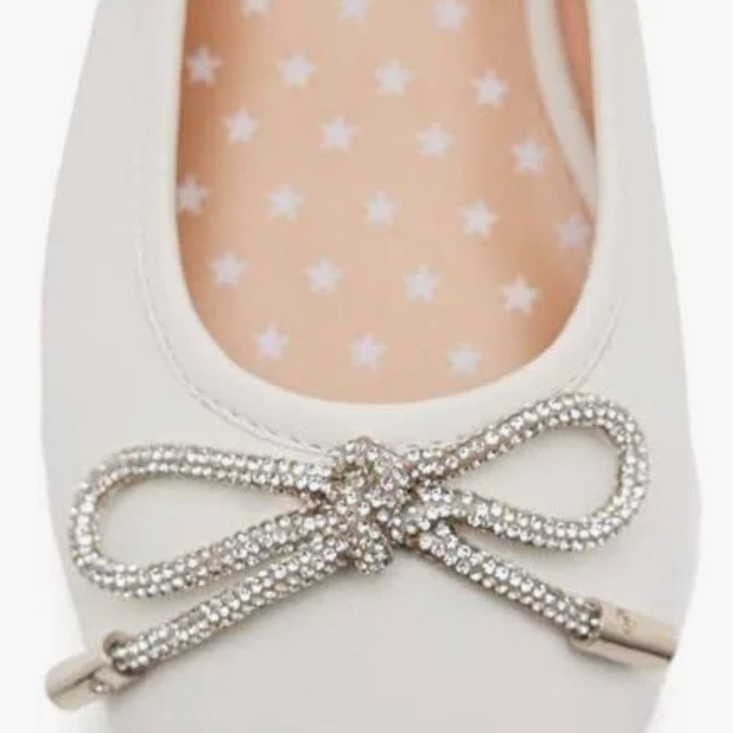 Dettaglio fiocco ballerina Mary Jane Gioseppo bianca