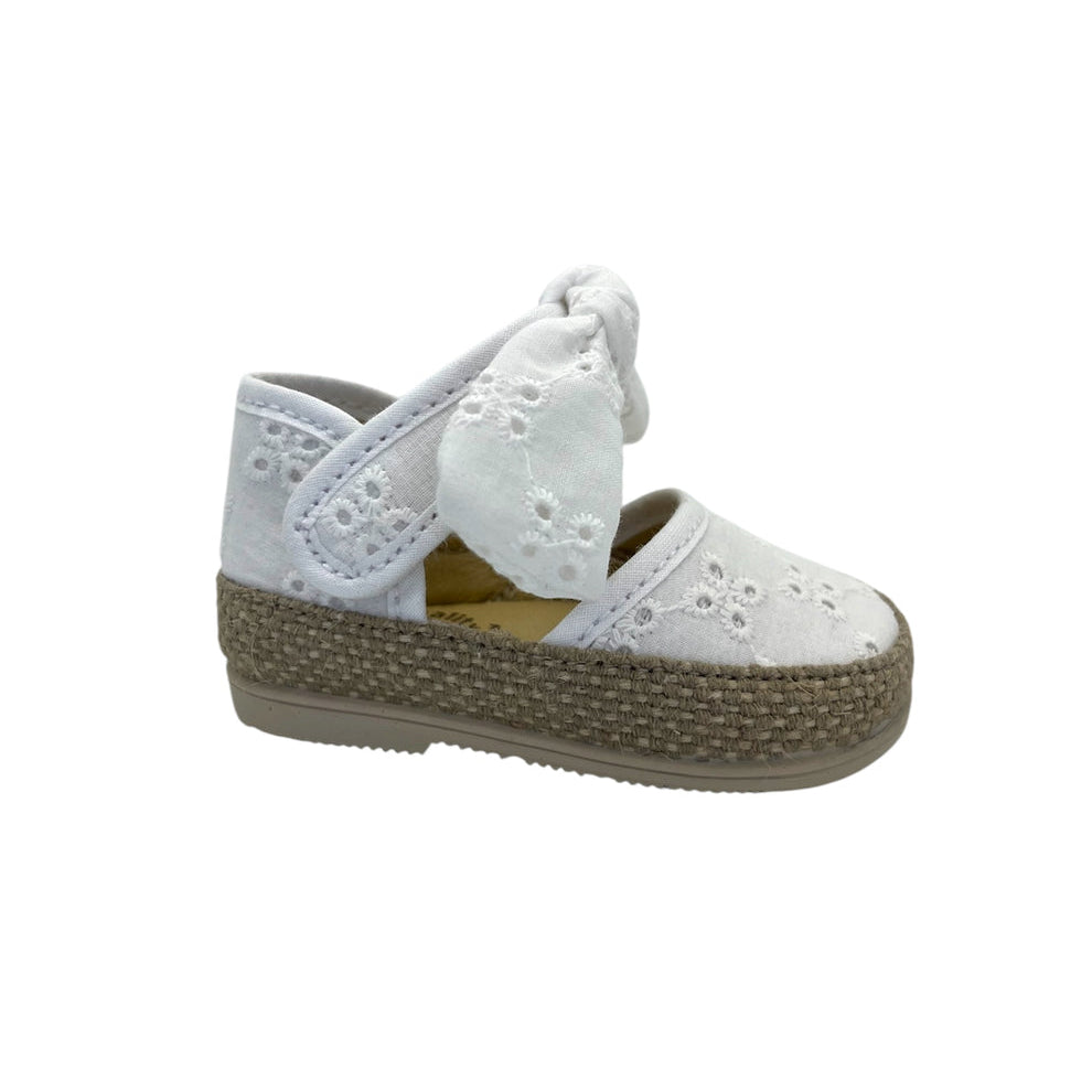 Espadrillas bambina Vul-ladi in cotone con pizzo sangallo – dettaglio