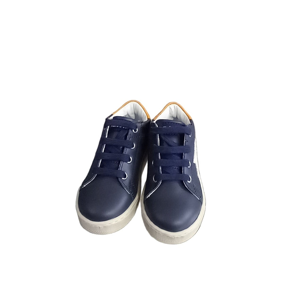 Scarpe primi passi Falcotto Sasha in pelle blu - dettaglio chiusura a lacci superiore