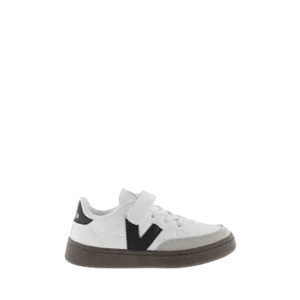 Dettaglio laterale sneaker Victoria Oslo Velcro con logo